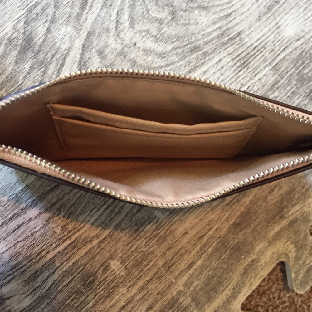 NWOT gold coach sparkle wristlet star glitter - Picture 3 of 5